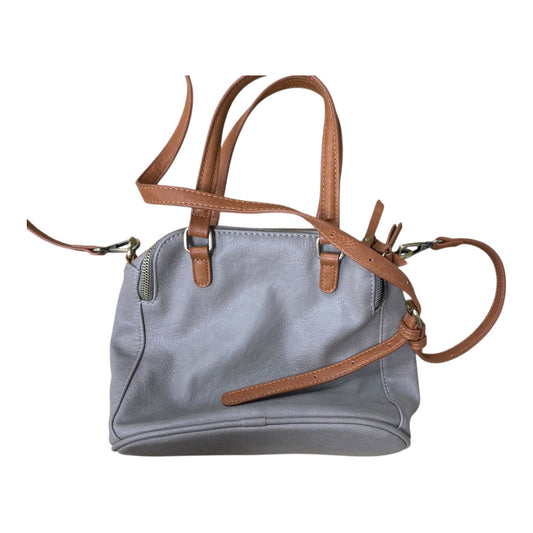 Crossbody By Cme In Taupe, Size:Medium