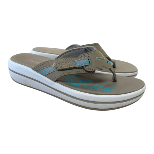 Sandals Flats By Skechers In Tan, Size:7