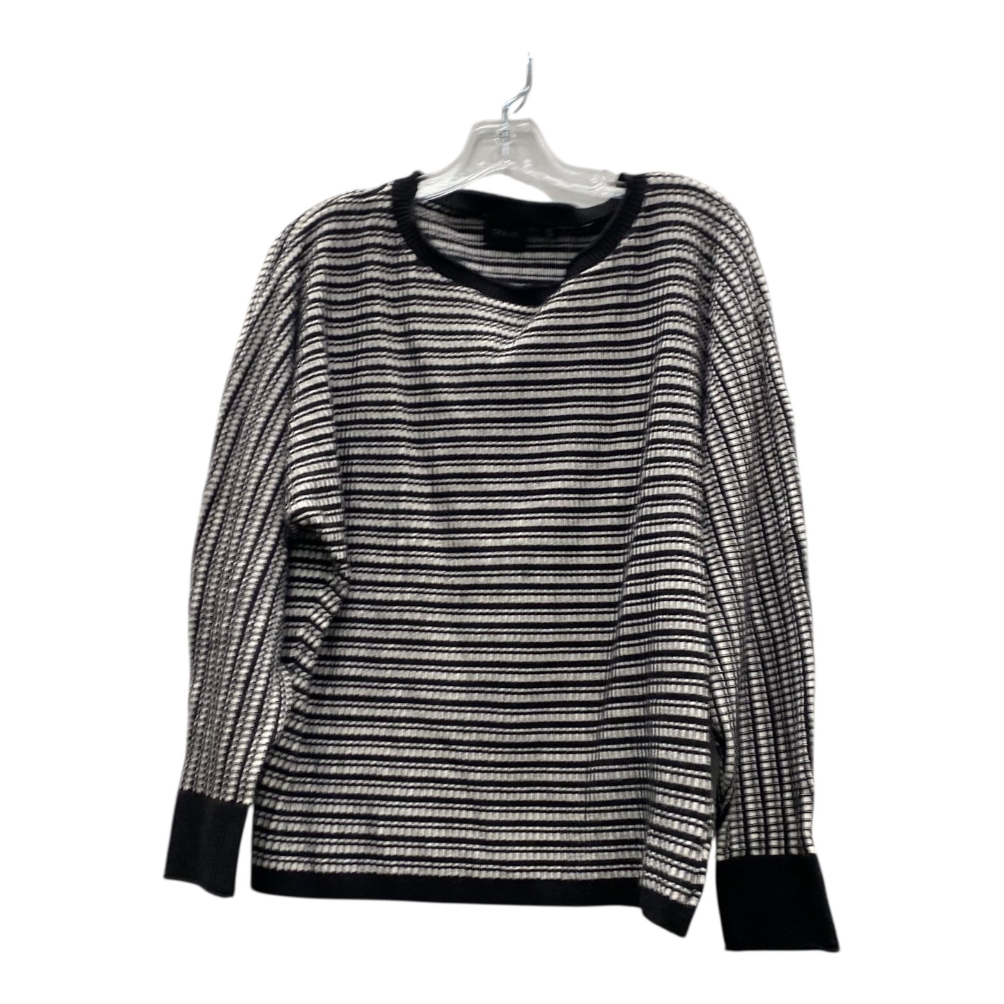 Sweater By Cyrus In Black & White, Size:M