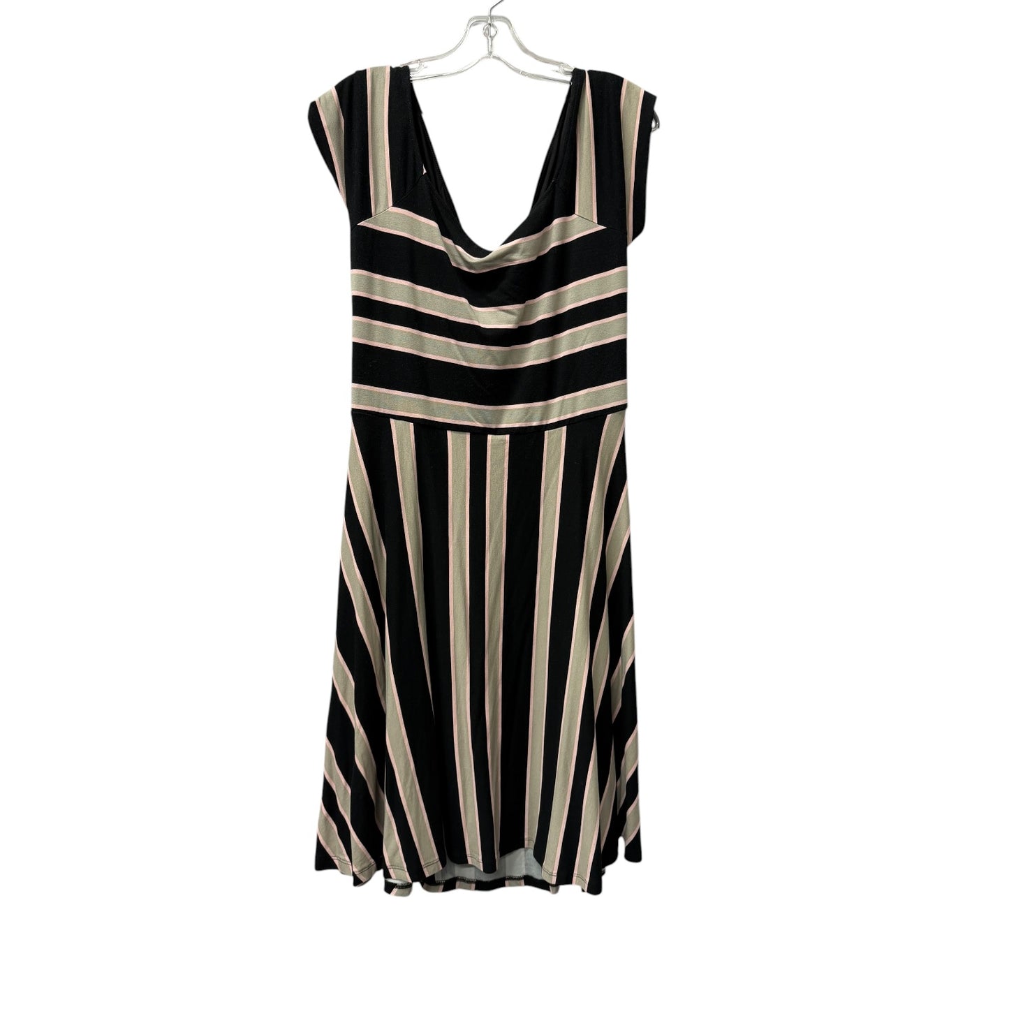 Dress Casual Short By Loft In Black, Size:Xl