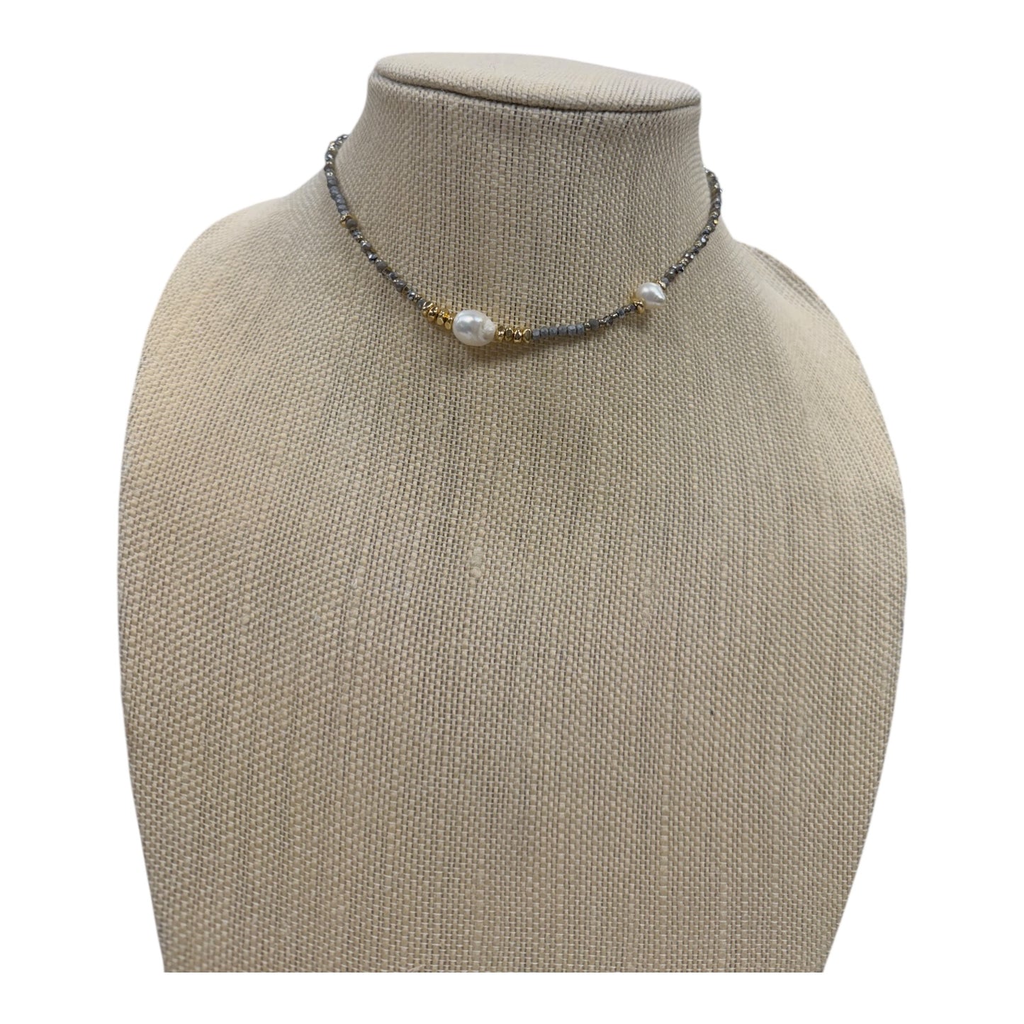 Necklace Choker & Collar  In Grey