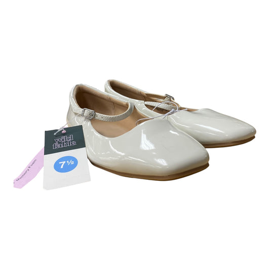 Shoes Flats By Wild Fable In White, Size:7.5