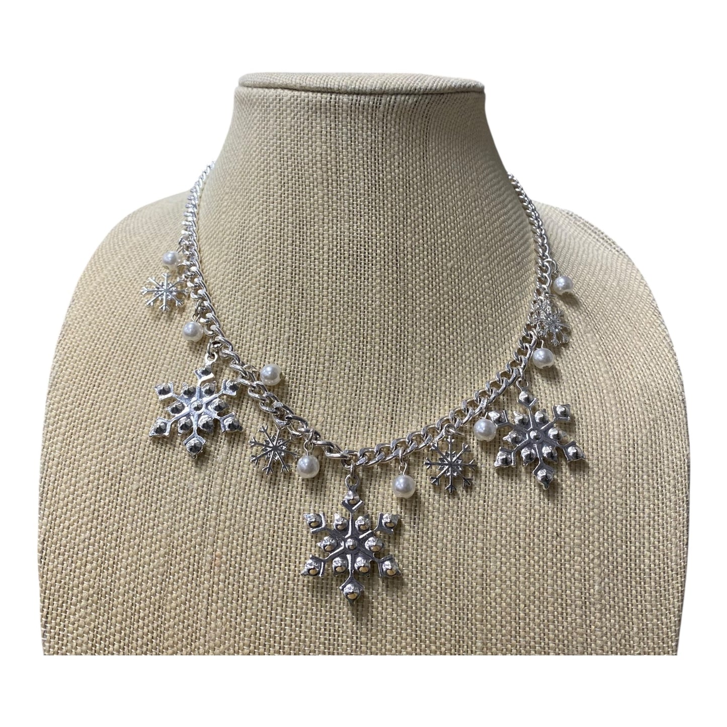 Necklace Statement  In Silver