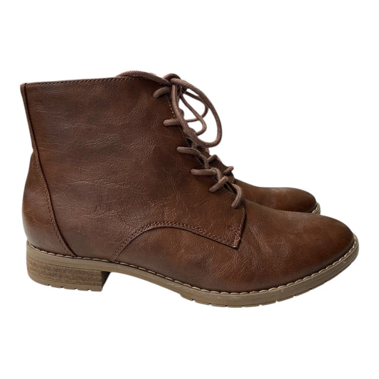 Boots Ankle Heels By Soffe In Brown, Size:6