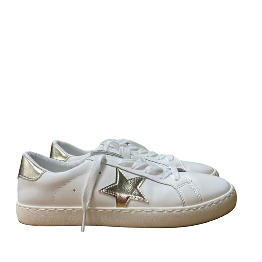 Shoes Sneakers By Vintage Havana In White, Size:7.5