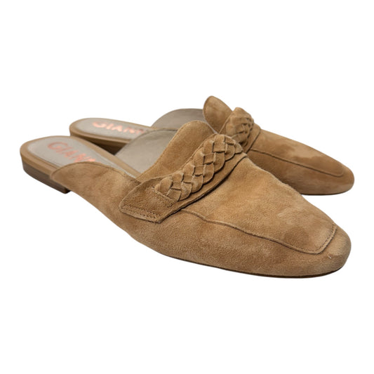 Sandals Flats By Gianni Bini In Tan, Size:9