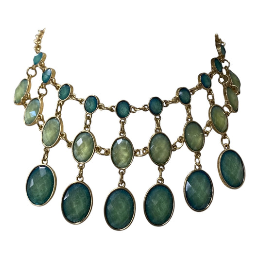 NECKLACE STATEMENT by  CME In GREEN