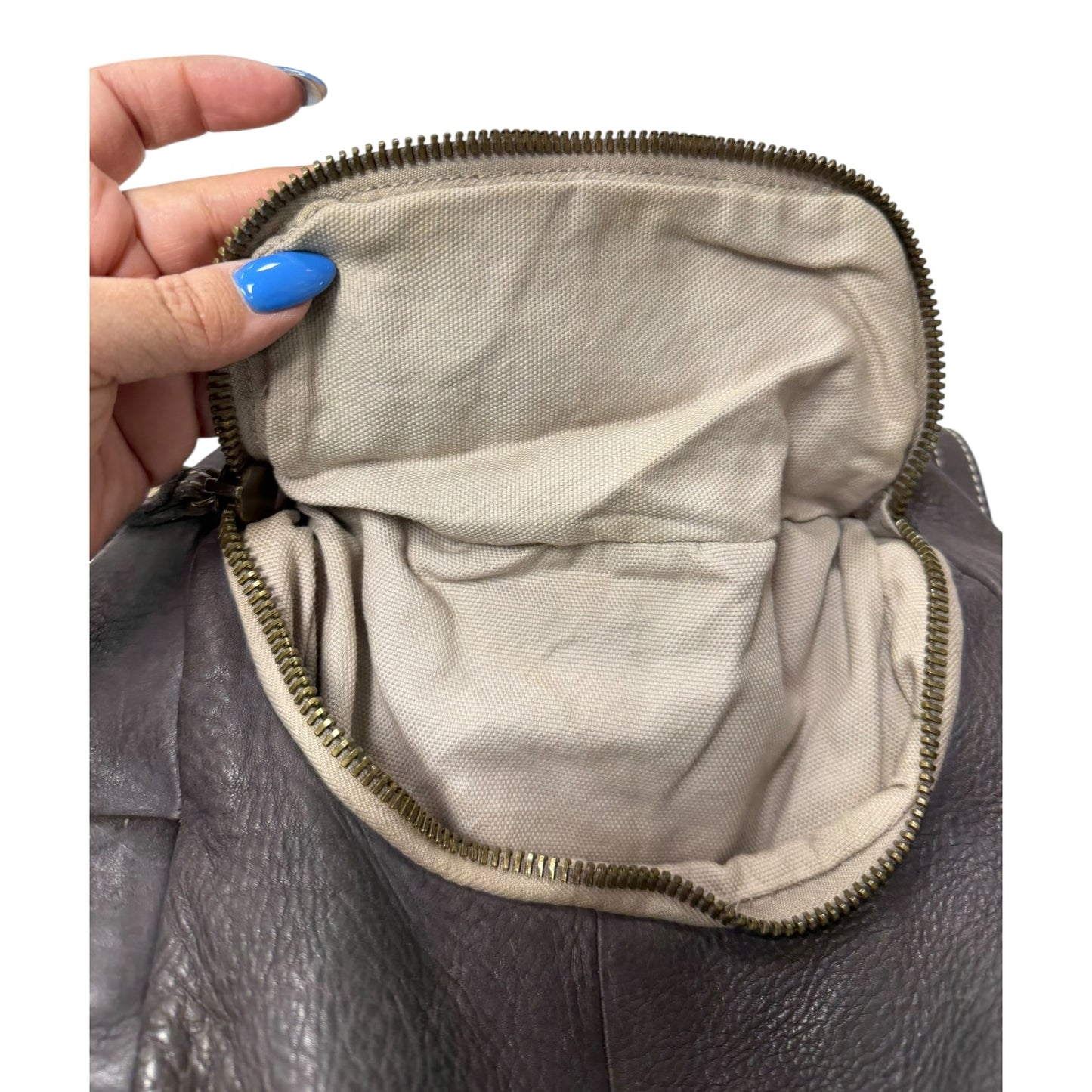 Backpack Leather By Vera pelle  In Grey, Size:Medium