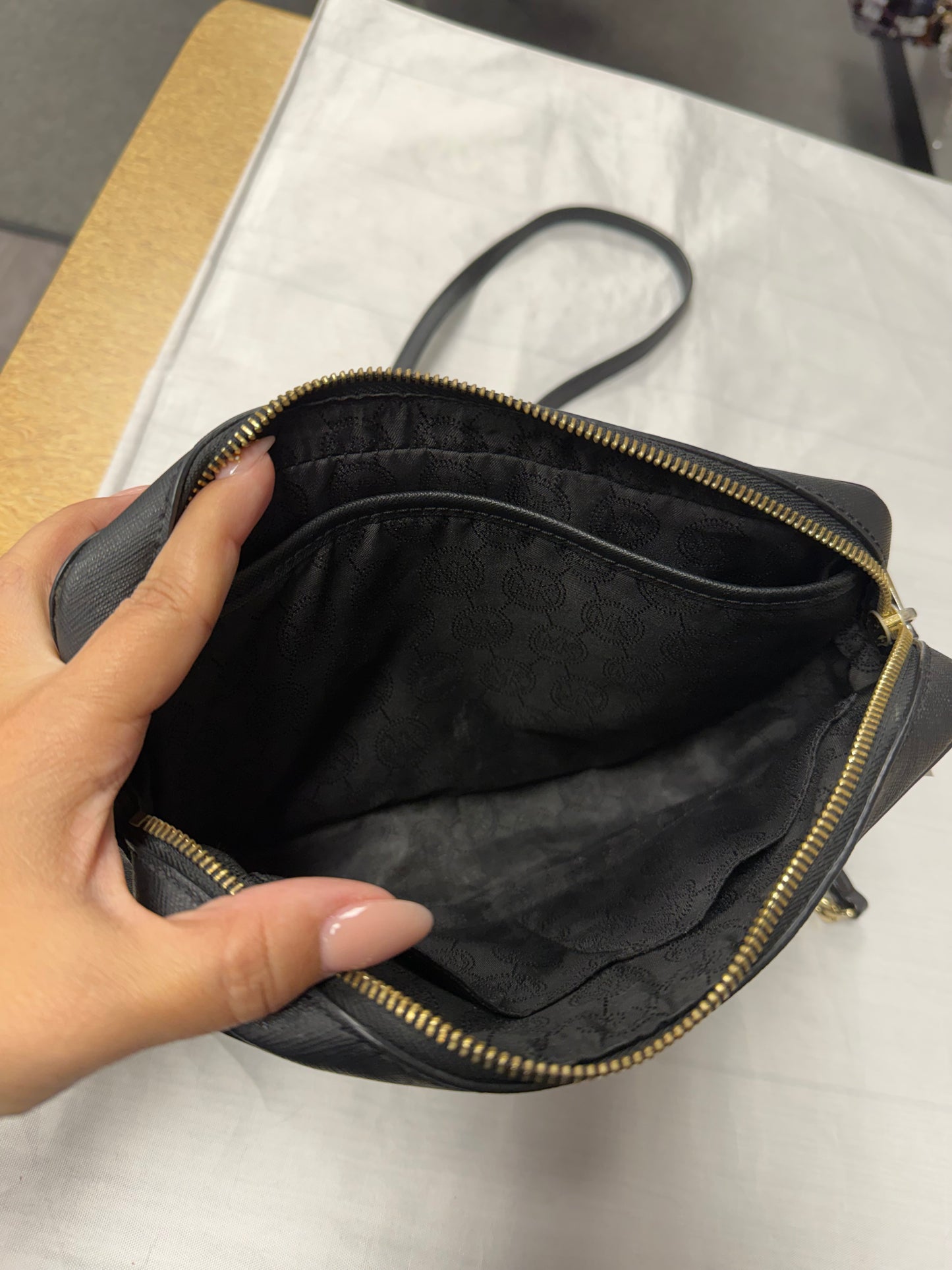 Crossbody Designer By Michael Kors In Black, Size:Medium