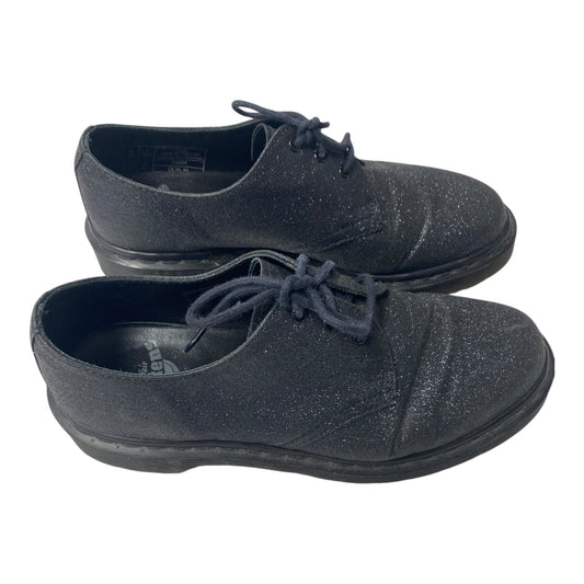 Shoes Flats By Dr Martens In Black & Silver, Size:8