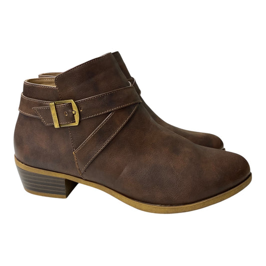 Boots Ankle Flats By Life Stride In Brown, Size:9.5