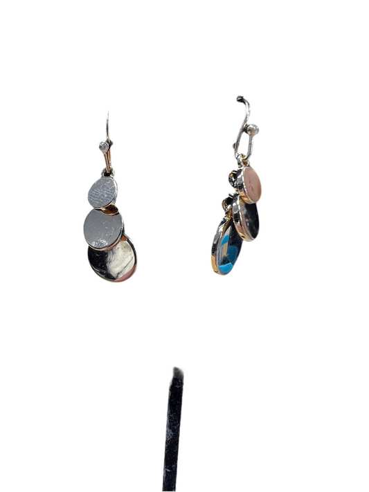 Earrings Dangle/Drop In Gold