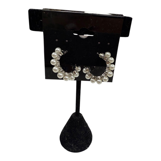Earrings Other  In Silver