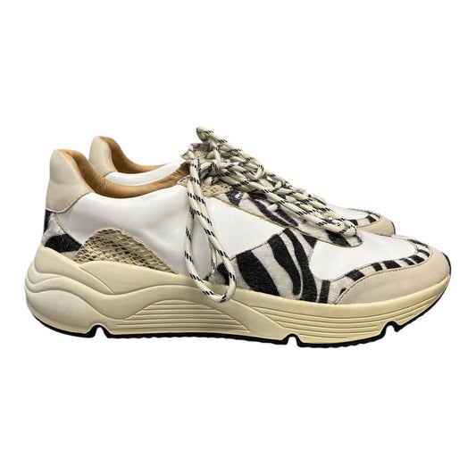 Shoes Sneakers By Cme In White, Size:8.5