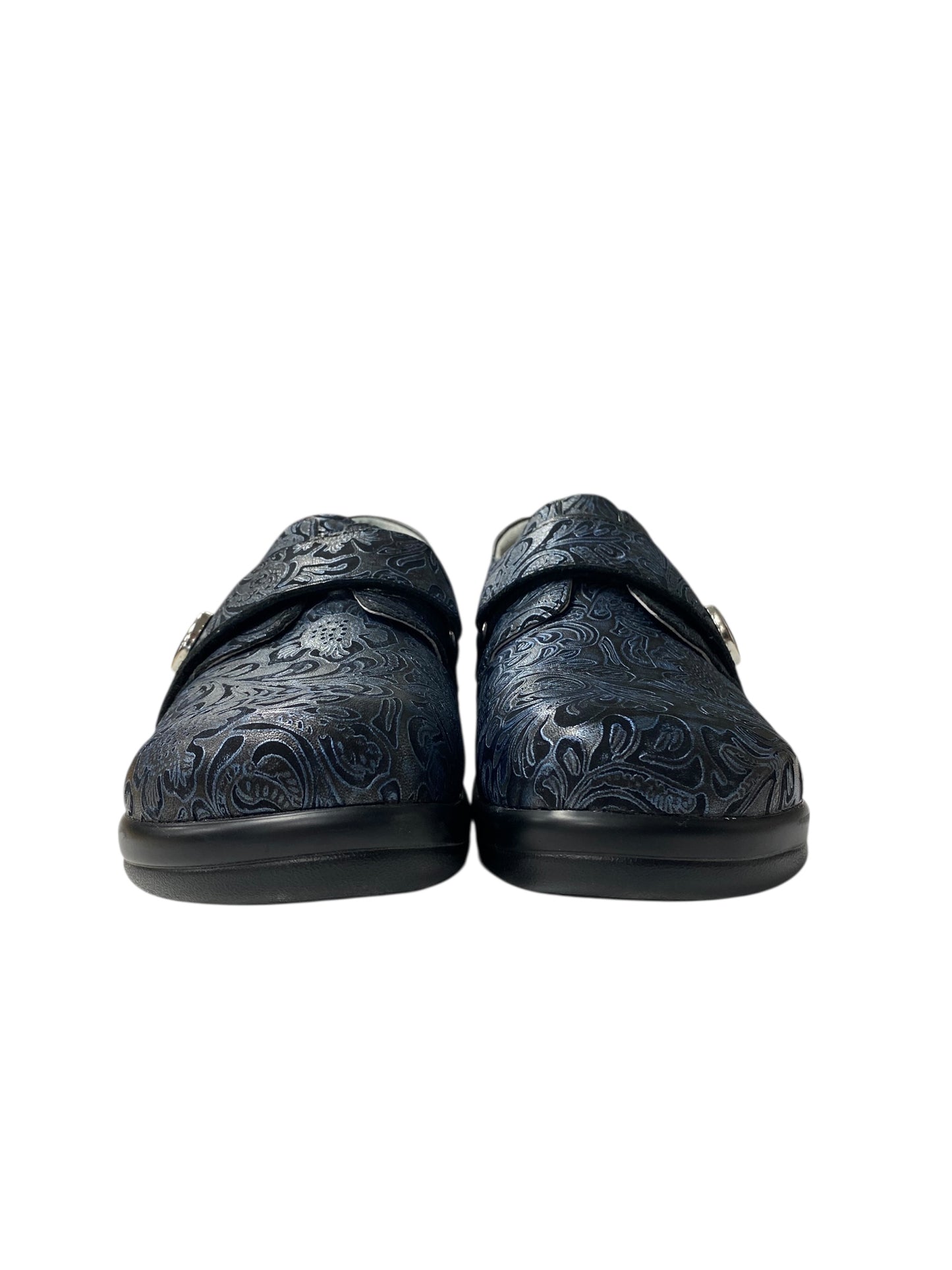 Shoes Flats By Alegria In Grey, Size:9.5