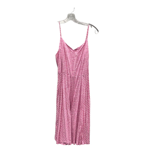 Dress Casual Short By Old Navy In Pink, Size:L