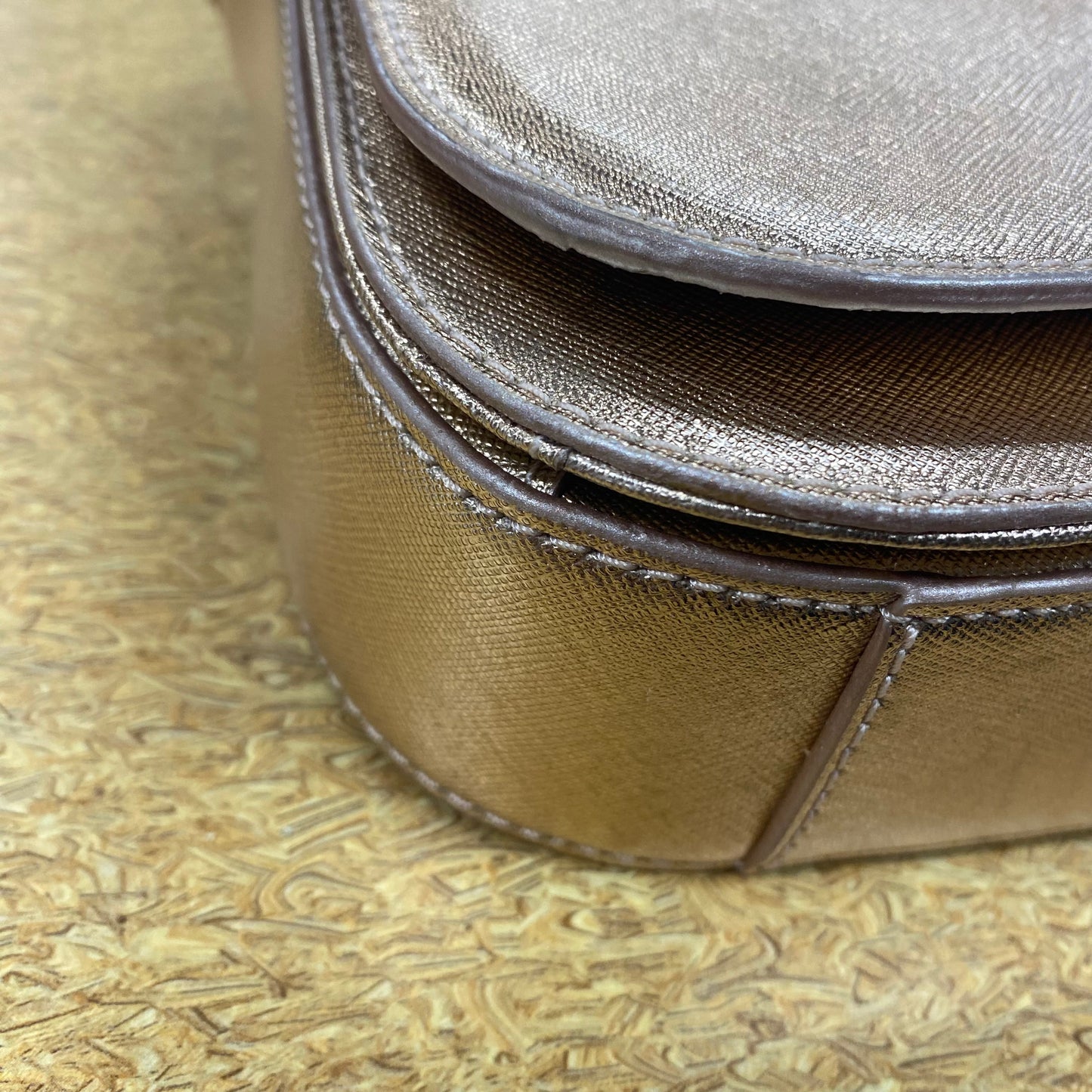 Crossbody Designer By Kate Spade In Rose Gold, Size:Medium