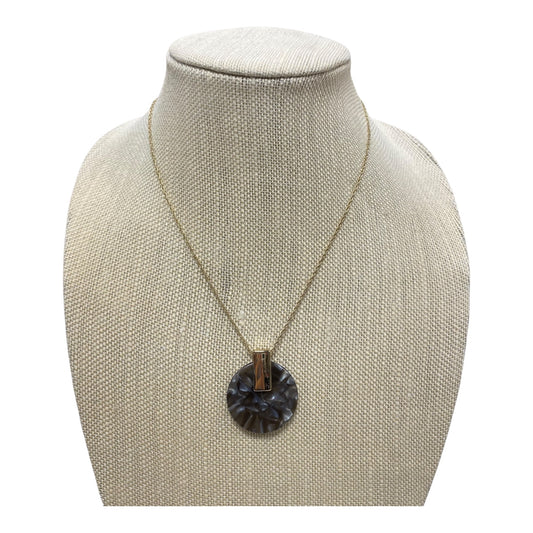 Necklace Charm By Banana Republic In Gold
