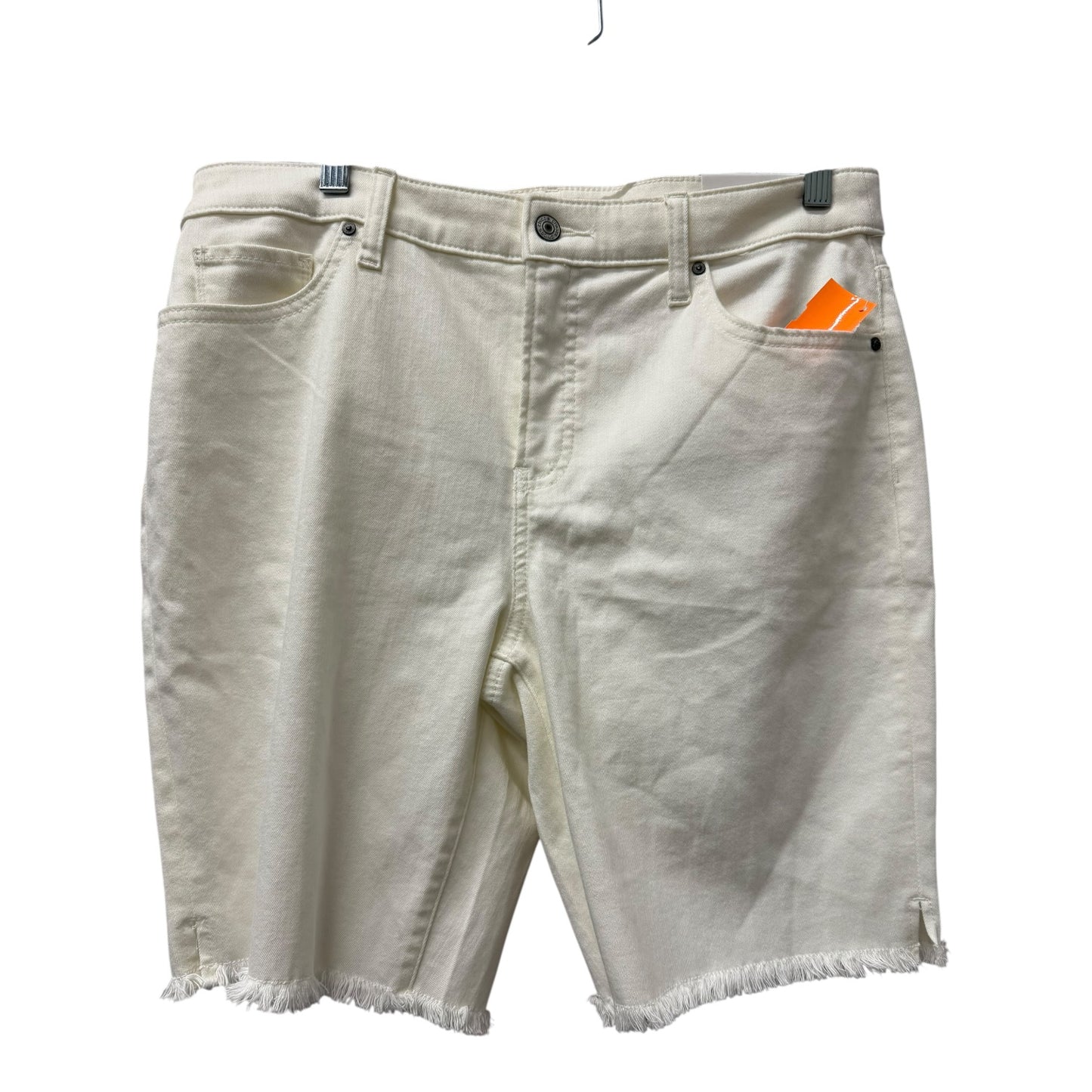 Shorts By Chicos In White, Size:10