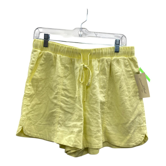 Shorts By Universal Thread In Yellow, Size:8