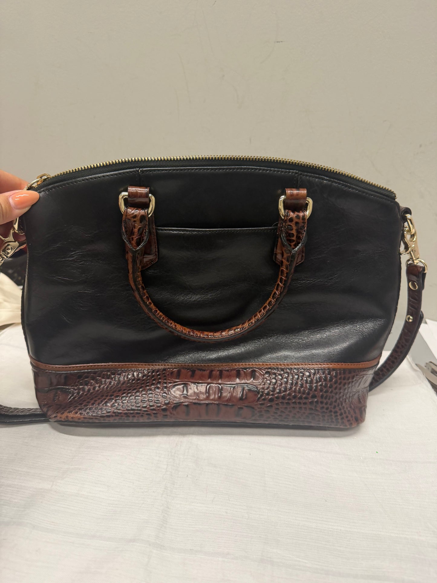 Handbag Designer By Brahmin In Black, Size:Medium