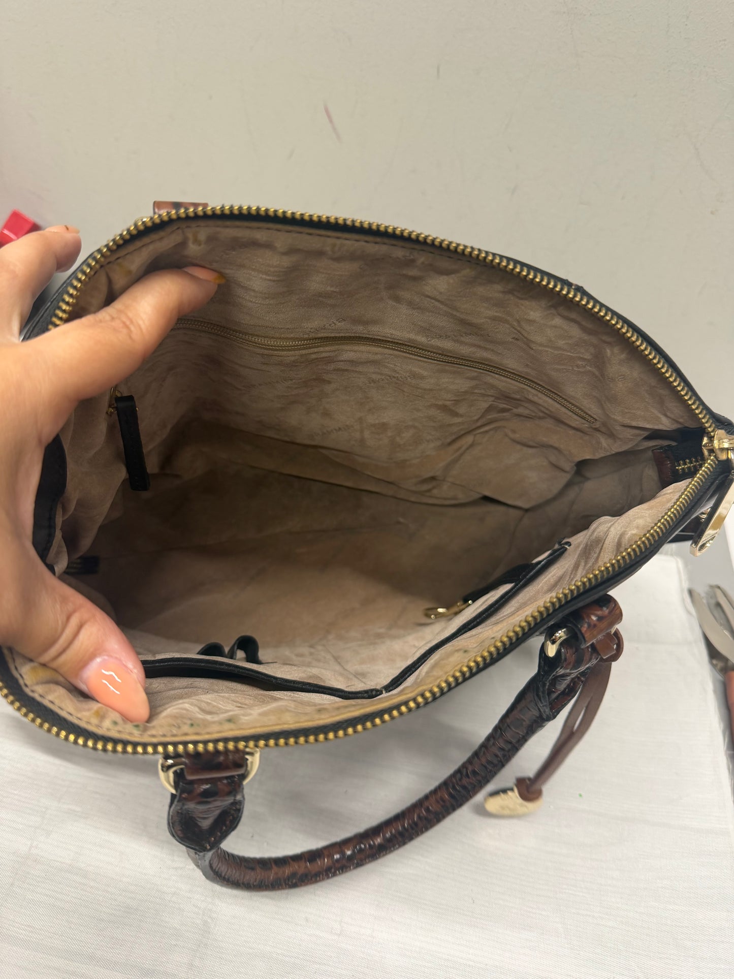 Handbag Designer By Brahmin In Black, Size:Medium