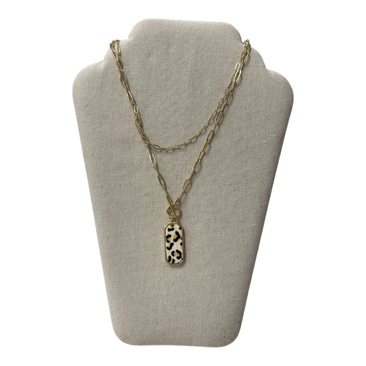 Necklace Layered  In Animal Print