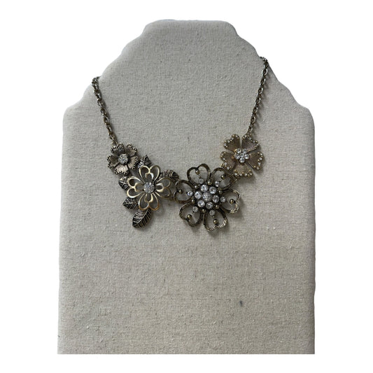 Necklace Statement By Premier Designs In Gold
