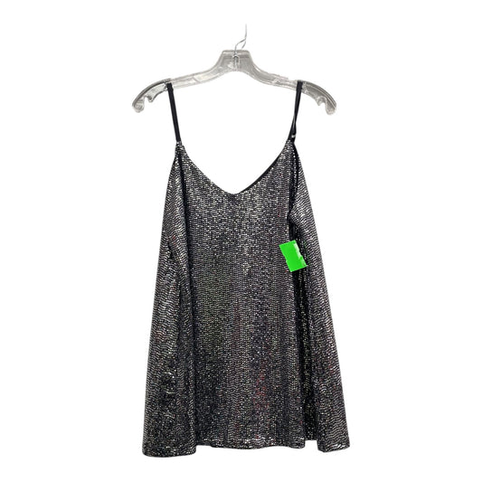 Top Sleeveless By Nelliemae In Silver, Size:M