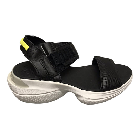 Sandals Sport By Sorel  Size: 6