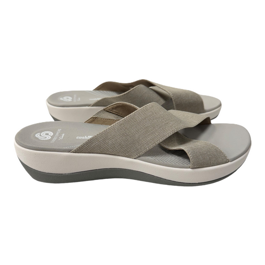 Sandals Flip Flops By Clarks  Size: 9