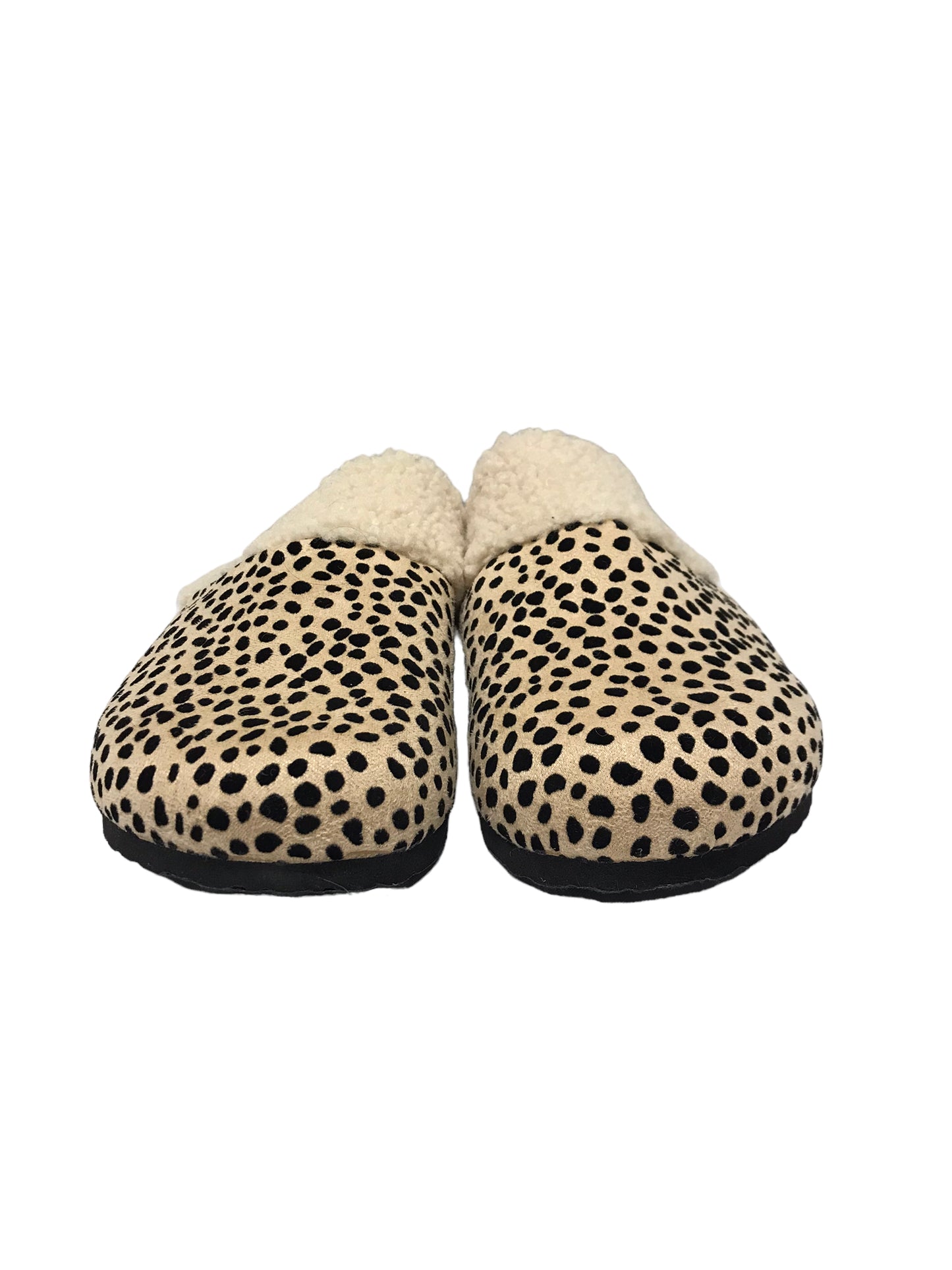 Slippers By   ontwoods Size: 8