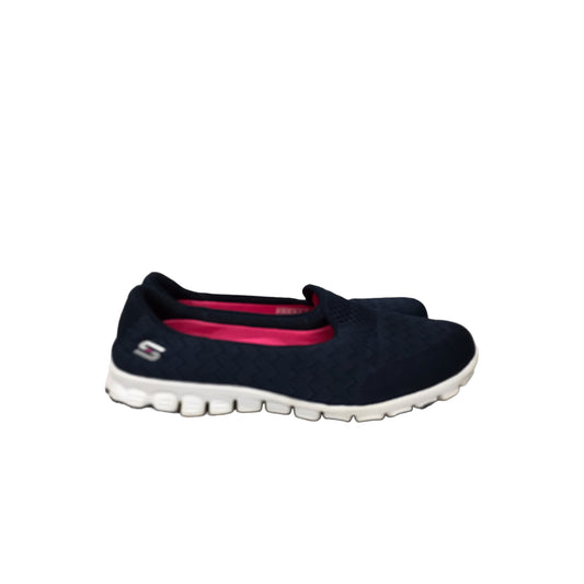 Shoes Flats Other By Skechers  Size: 8